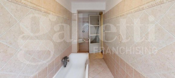 Квартира с 5 комнатами в Финале Лигуре, Италия № 53778 17