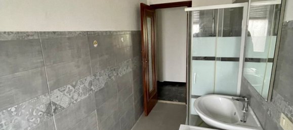 Квартира с 4 спальнями в Нови Лигуре, Италия № 327489 4