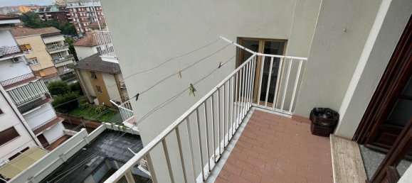 Квартира с 4 спальнями в Нови Лигуре, Италия № 327489 11