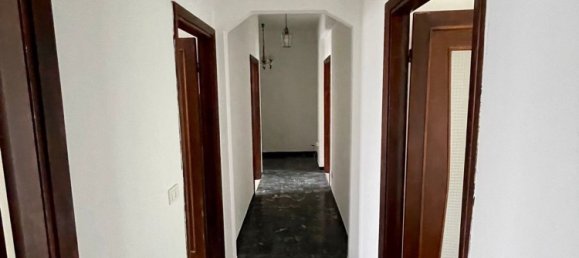 Квартира с 4 спальнями в Нови Лигуре, Италия № 327489 13