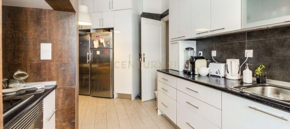 3 bedrooms Apartment in Lisbon, Portugal No. 142458 23