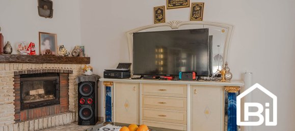 4 bedrooms House in Ifs, France No. 358880 15