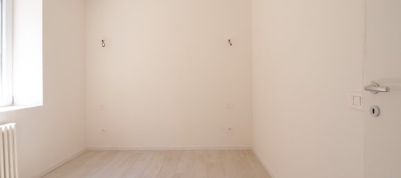 3-Zimmer Wohnung in Milan, Italy, Nr. 246145 4