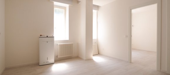 3-Zimmer Wohnung in Milan, Italy, Nr. 246145 2