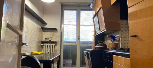 3 bedrooms Apartment in Milan, Italy No. 364974 12