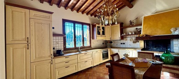7 Schlafzimmer Villa in Capannoli, Italy, Nr. 357541 7