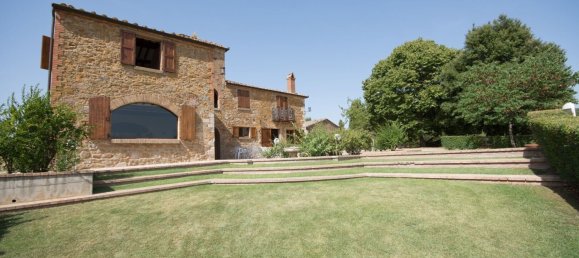 8 bedrooms House in Montepulciano, Italy No. 56060 18
