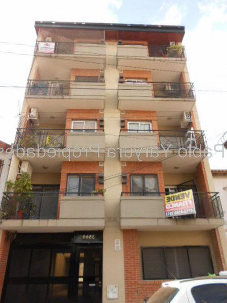 Studio in Tres de Febrero, Argentina No. 51325