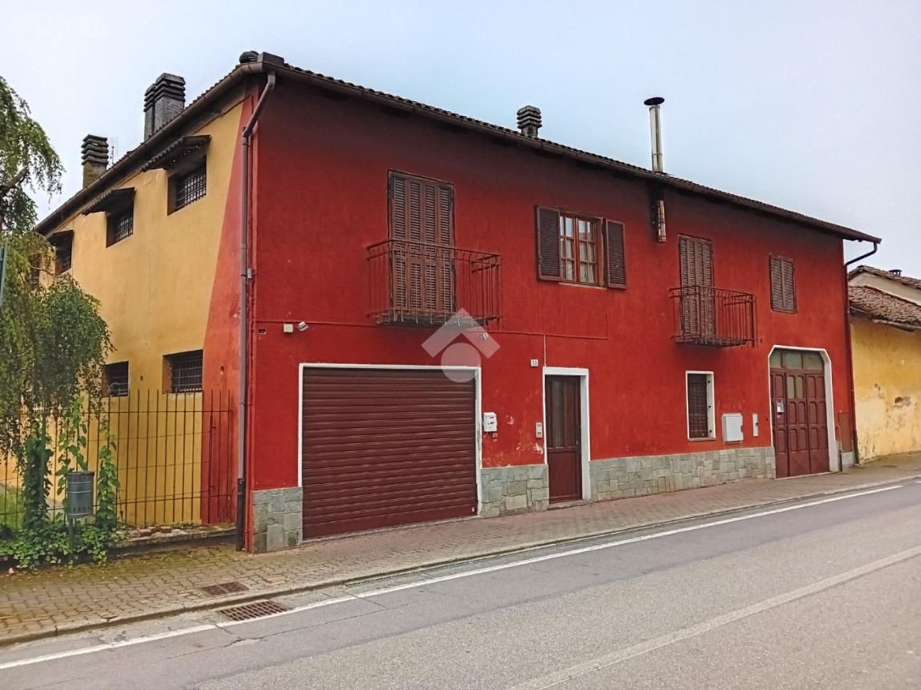 Casa de 10 habitaciónes en Lombriasco, Italy No. 151098