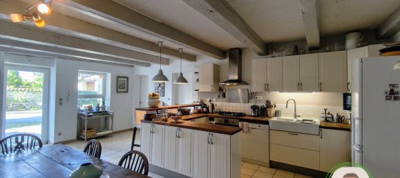 4 Schlafzimmer Haus in Charente, France, Nr. 283915 7