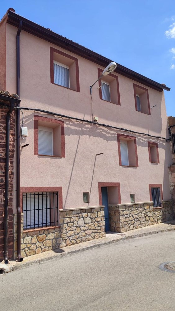 5 bedrooms House in Teruel, Spain No. 164412