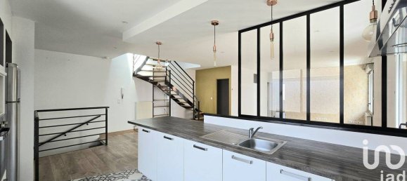 2 chambres Duplex à Saint-Étienne, France No. 355550 3