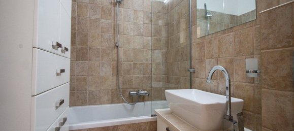 2 bedrooms Apartment in Kotor, Montenegro No. 38 9