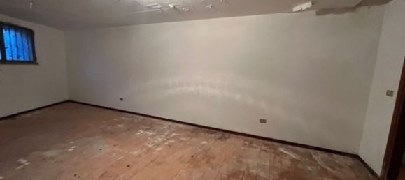 Dúplex de 3 habitaciónes en Lucoli, Italy No. 110619 35