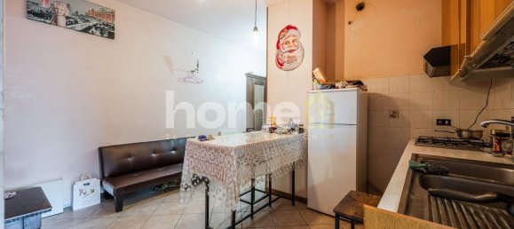 4 bedrooms Apartment in Reggio Emilia, Italy No. 371720 6