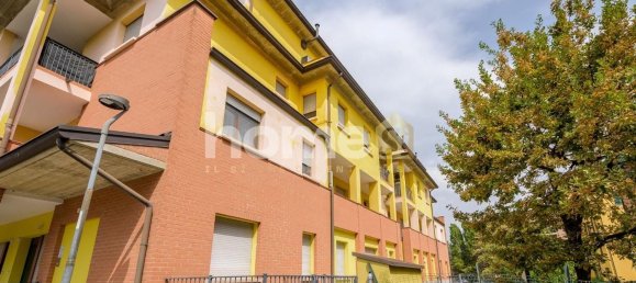 4 bedrooms Apartment in Reggio Emilia, Italy No. 371720 16