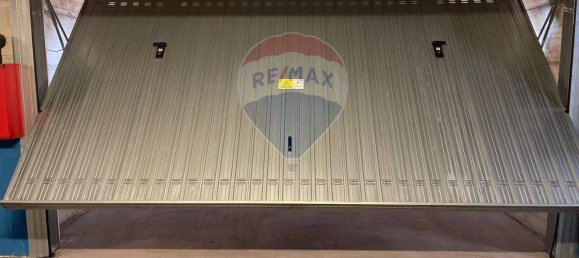 24m² Garage in Milan, Italy No. 246831 3