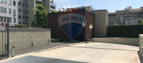 24m² Garage in Milan, Italy No. 246831 6