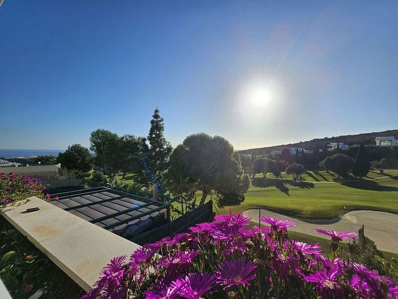 4 bedrooms Apartment in Casares, Spain No. 219505