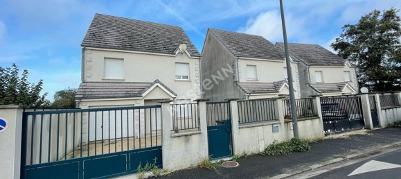 3 Schlafzimmer Haus in Blois, France, Nr. 58373 13