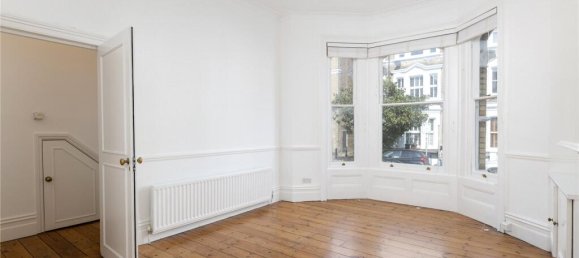 1 bedroom Apartment in London, United Kingdom No. 3795 5