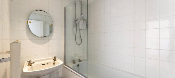 1 bedroom Apartment in London, United Kingdom No. 3795 7