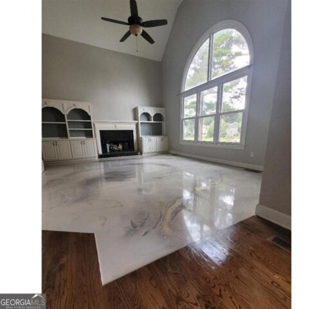 6 bedrooms House in Suwanee, USA No. 415729