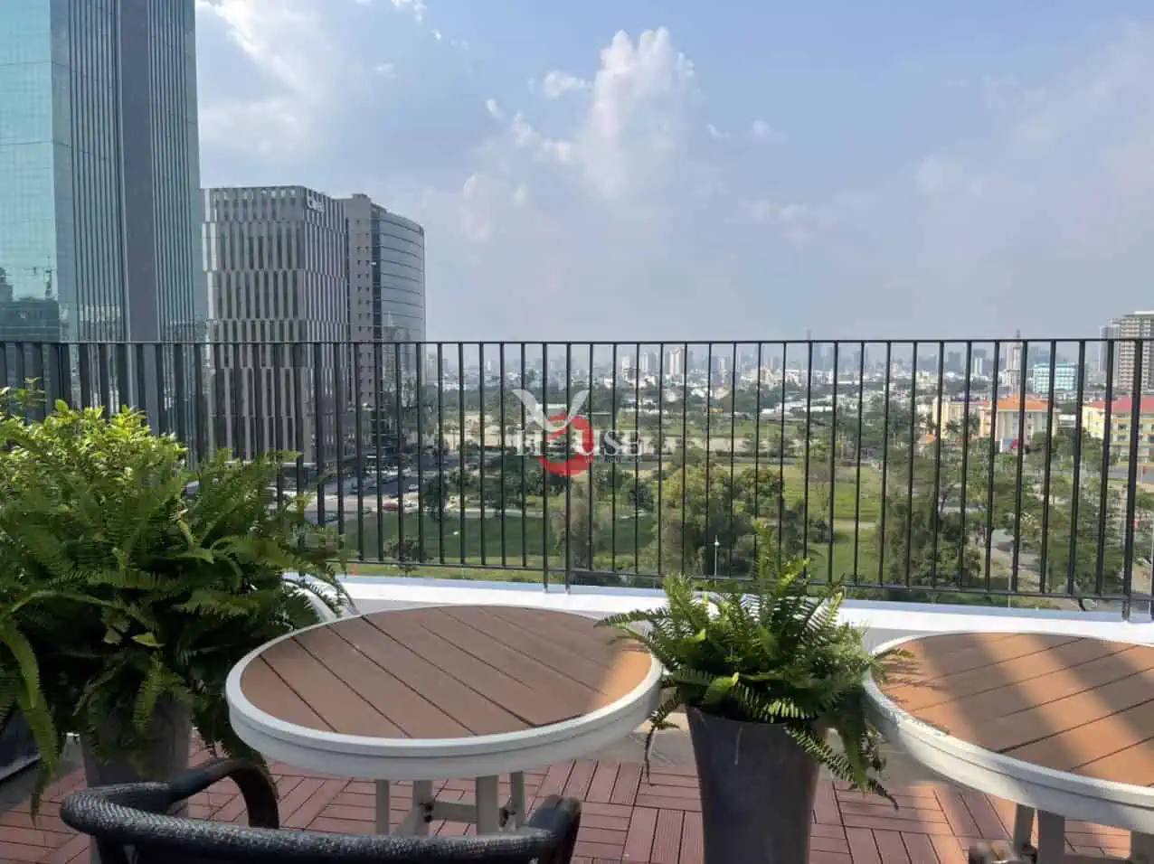 3 Schlafzimmer Penthouse in District 7, Vietnam, Nr. 10129