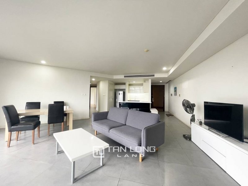 3 bedrooms Apartment in Tay Ho, Vietnam No. 541
