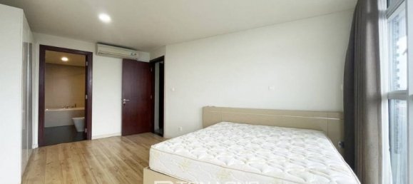 3 bedrooms Apartment in Tay Ho, Vietnam No. 541 2