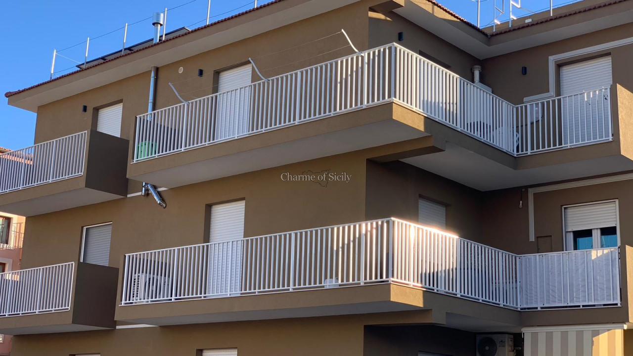 4غرفة شقة في Pozzallo, Italy رقم 237775