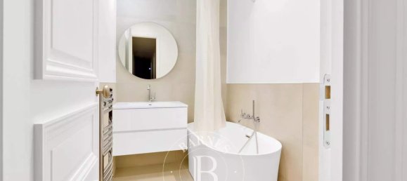 3 Schlafzimmer Wohnung in Paris, France, Nr. 110916 6