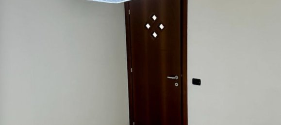 2 rooms Apartment in Rome, Italy No. 277149 9