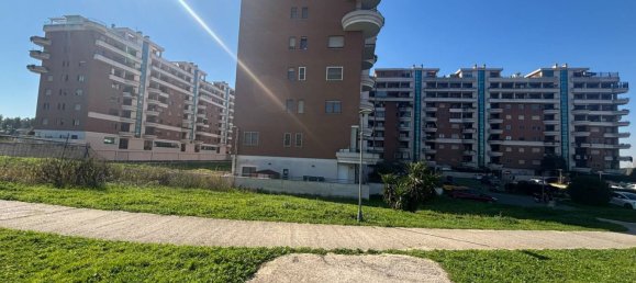 Квартира с 3 комнатами в Рим, Италия № 82173 17