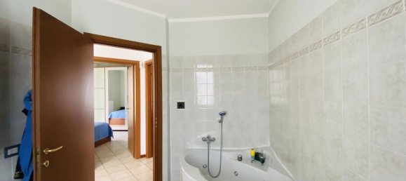4 rooms Villa in Molino dei Torti, Italy No. 211734 15