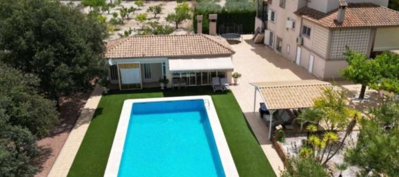 5 Schlafzimmer Villa in Monovar, Spain, Nr. 184768 3