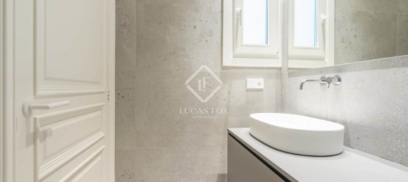 2 chambres Appartement à Ciutat Vella, Spain No. 33968 41