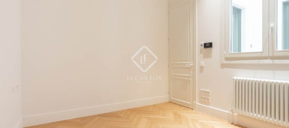 2 chambres Appartement à Ciutat Vella, Spain No. 33968 11