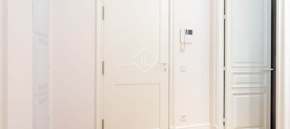 2 chambres Appartement à Ciutat Vella, Spain No. 33968 30