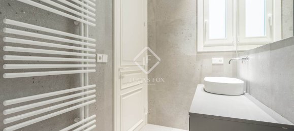 2 chambres Appartement à Ciutat Vella, Spain No. 33968 38