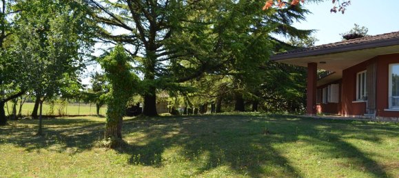 3-salle Maison à Udine, Italy No. 81679 14