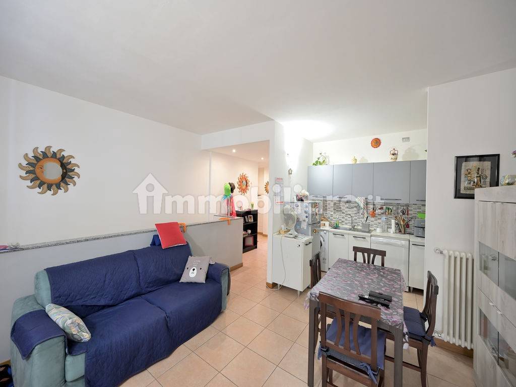 Apartamento de 1 dormitorio en Abbiategrasso, Italy No. 323491