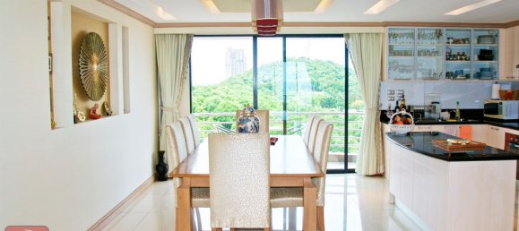 2 bedrooms Condo in Pattaya, Thailand No. 11911 2