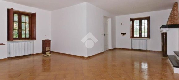 2 bedrooms Villa in Riva presso Chieri, Italy No. 164647 6