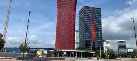 Propiedad comercial en L'Hospitalet de Llobregat, Spain 245 m² No. 191210 17