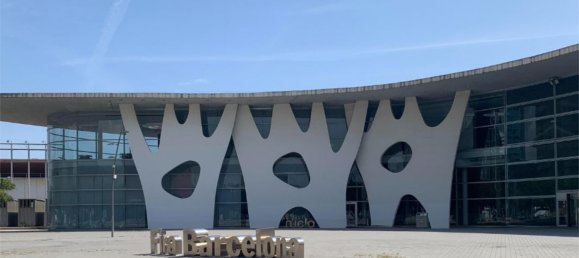 Propiedad comercial en L'Hospitalet de Llobregat, Spain 245 m² No. 191210 18