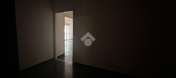 4 Schlafzimmer Wohnung in Genoa, Italy, Nr. 275631 2