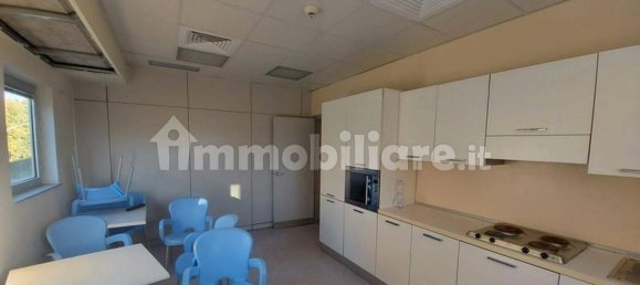 675m² Office in Terni, Italy No. 348949 15