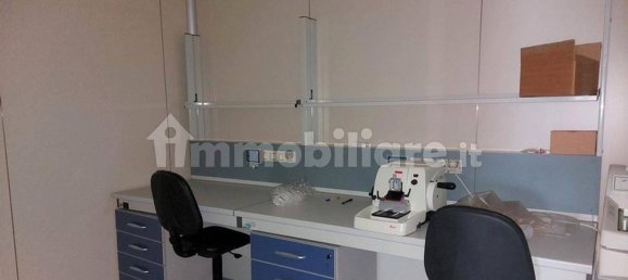 675m² Office in Terni, Italy No. 348949 12