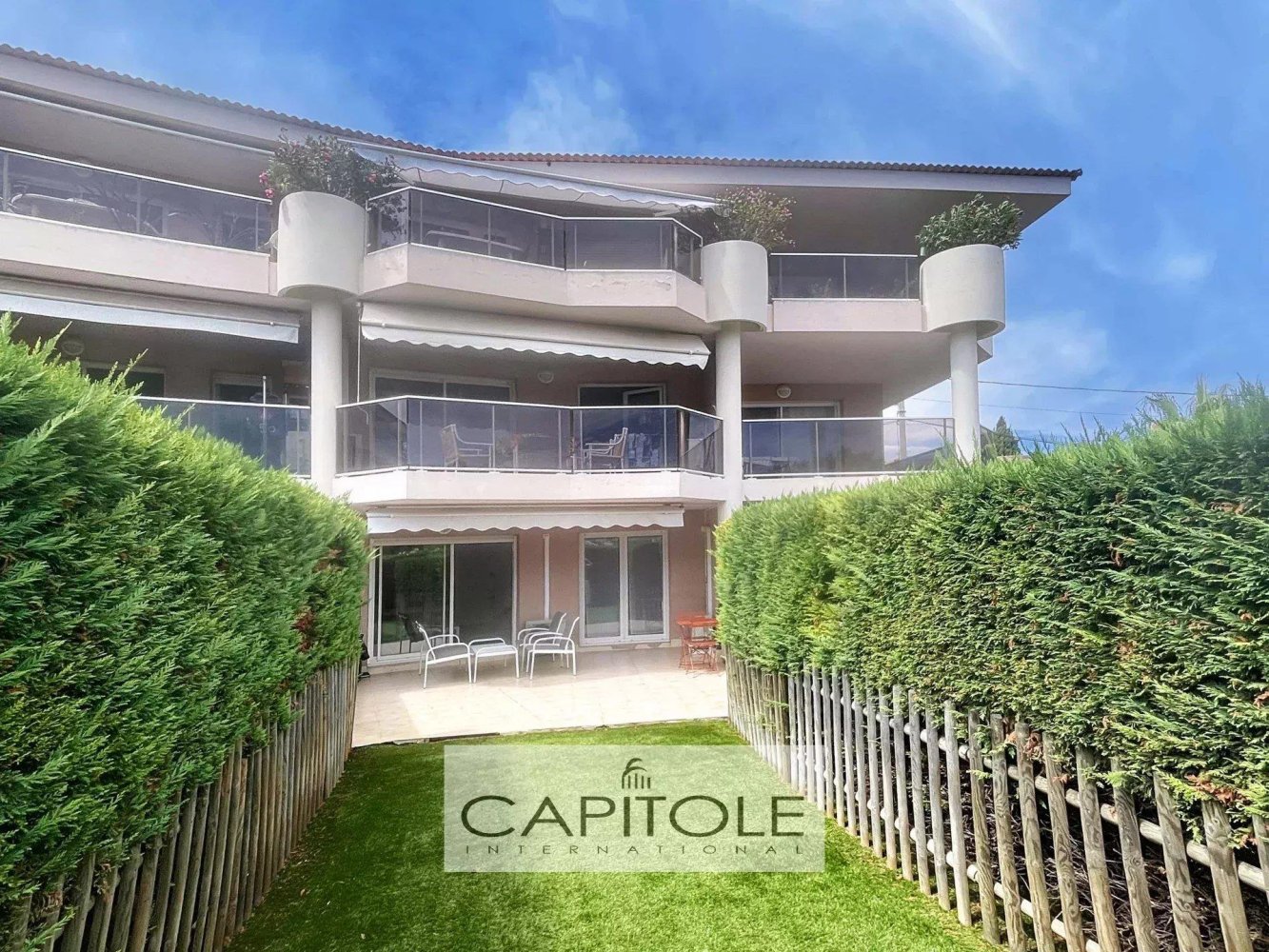 2 rooms Apartment in Antibes, France No. 299796